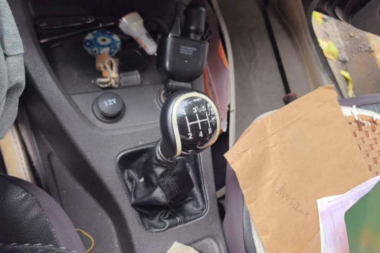 Used Wuling Hongguang 2015 1.5L S Basic Version China V Standard Gear Lever