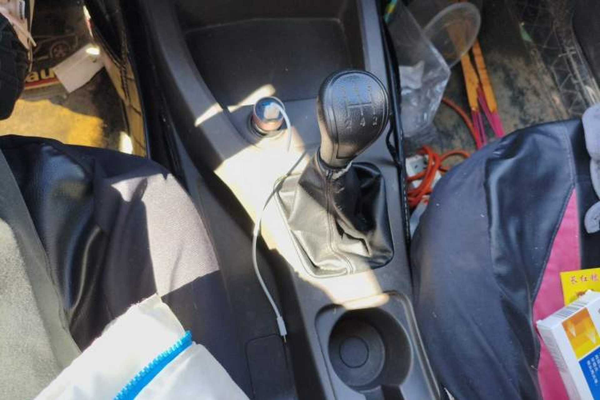 Used Wuling Hongguang 2015 1.5L S Basic Version China V Standard Gear Lever