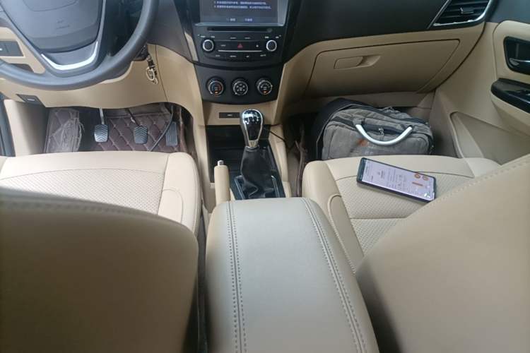 Used Wuling Hongguang 2015 1.5L S1 Comfort China V Standard Gear Lever