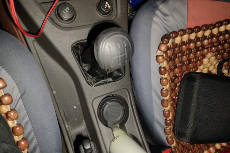 Used Wuling Hongguang 2015 1.2L S Base Model China V Standard Gear Lever