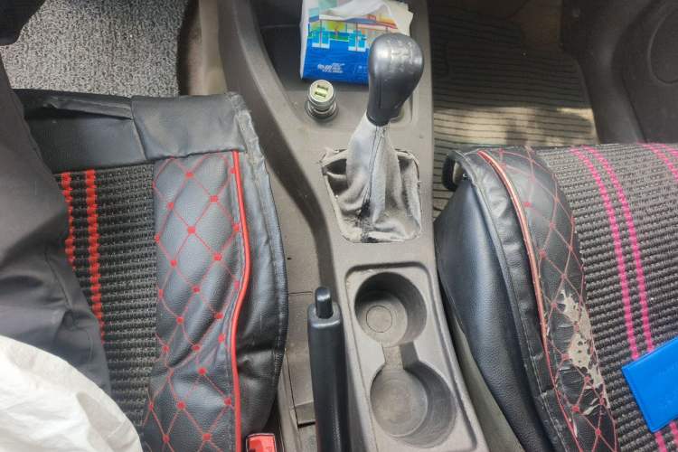Used Wuling Hongguang 2015 1.5L S Basic Version China V Standard Gear Lever
