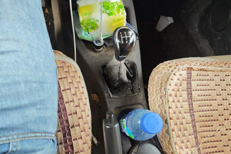Used Wuling Hongguang 2015 1.5L S Basic Version China V Standard Gear Lever