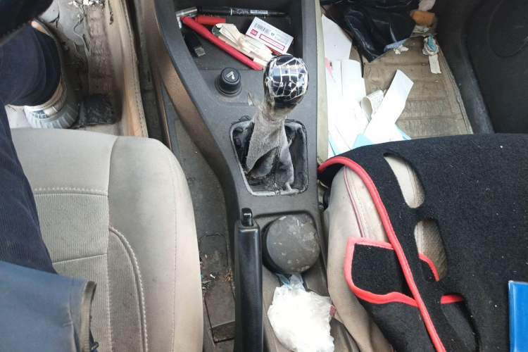 Used Wuling Hongguang 2015 1.5L S Base Model China IV Gear Lever