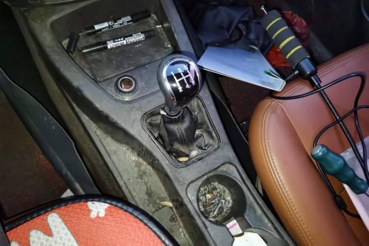 Used Wuling Hongguang 2015 1.2L S Base Model China V Standard Gear Lever