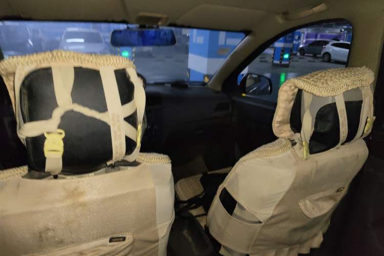 Used Wuling Hongguang 2015 1.5L S Base Model China IV Headliner