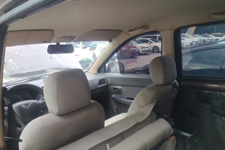 Used Wuling Hongguang 2015 1.2L S Base Model China V Standard Headliner