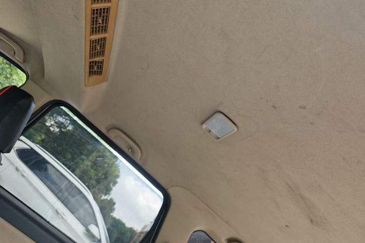 Used Wuling Hongguang 2015 1.5L S1 Comfort China V Standard Headliner