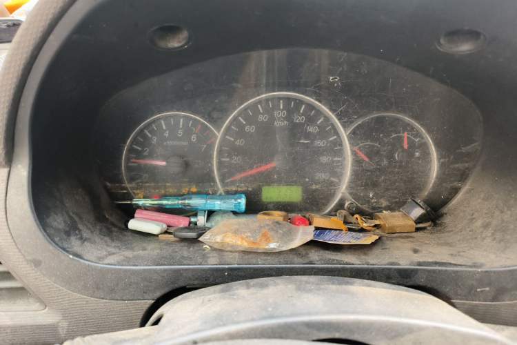 Used Wuling Hongguang 2015 1.5L S Base Model China IV Instrument Cluster