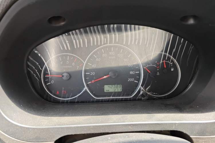 Used Wuling Hongguang 2015 1.2L S Base Model China IV Instrument Cluster
