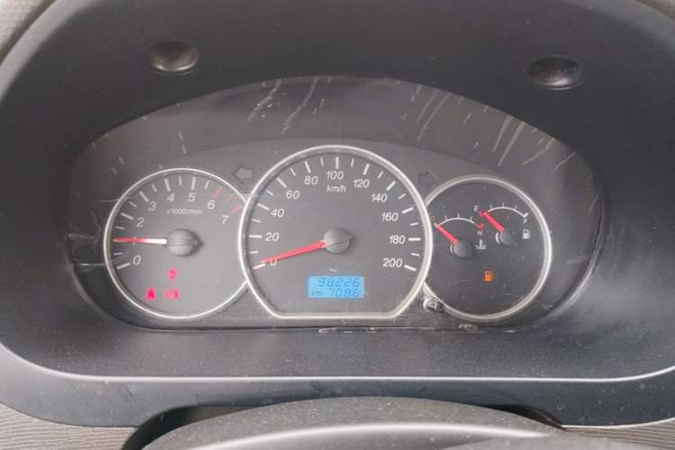 Used Wuling Hongguang 2015 1.5L S1 Standard China V-Emission Standards Instrument Cluster