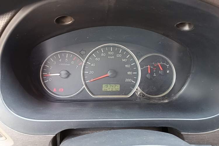 Used Wuling Hongguang 2015 1.5L S Basic Version China V Standard Instrument Cluster