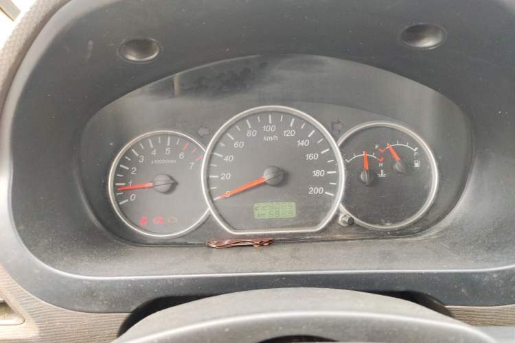 Used Wuling Hongguang 2015 1.5L S Basic Version China V Standard Instrument Cluster