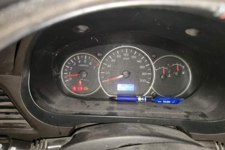 Used Wuling Hongguang 2015 1.5L S Basic Version China V Standard Instrument Cluster