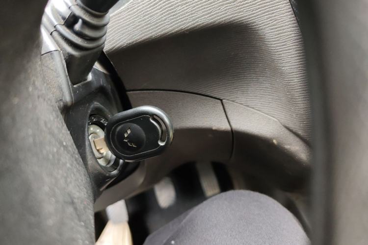 Used Wuling Hongguang 2015 1.2L S Base Model China V Standard Interior 1