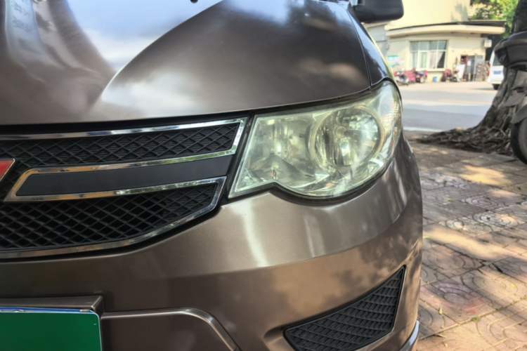 Used Wuling Hongguang 2015 1.2L S Base Model China V Standard Left Front Headlight