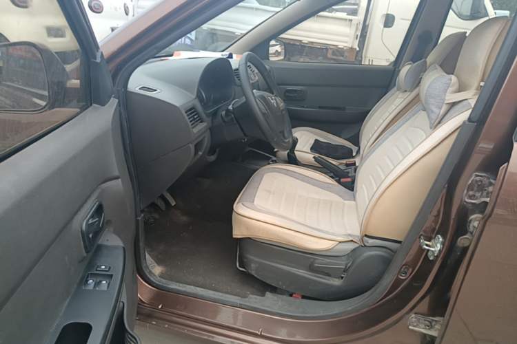 Used Wuling Hongguang 2015 1.2L S Base Model China IV Left Front Seat