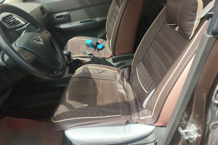 Used Wuling Hongguang 2015 1.5L S Basic Version China V Standard Left Front Seat
