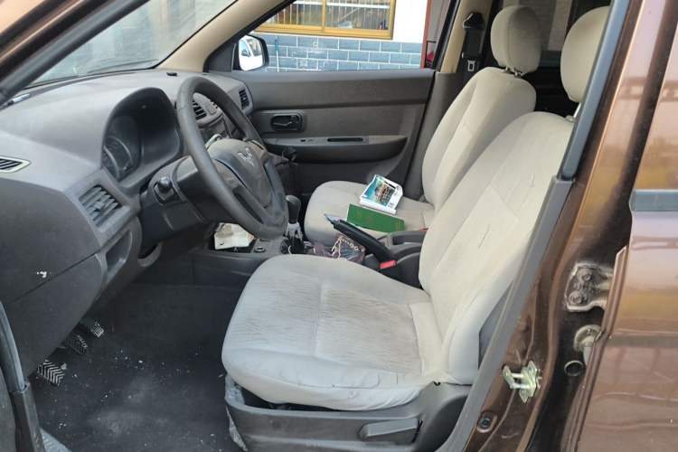 Used Wuling Hongguang 2015 1.2L S Base Model China V Standard Left Front Seat