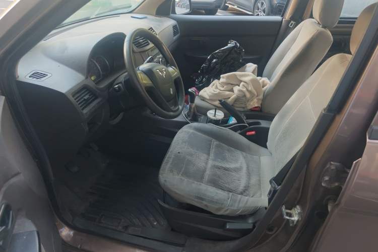Used Wuling Hongguang 2015 1.2L S Base Model China V Standard Left Front Seat