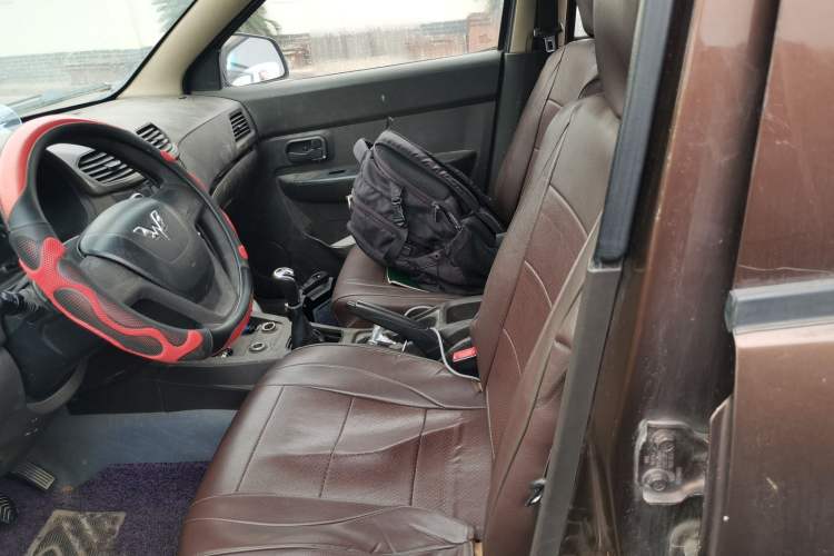 Used Wuling Hongguang 2015 1.5L S Basic Version China V Standard Left Front Seat