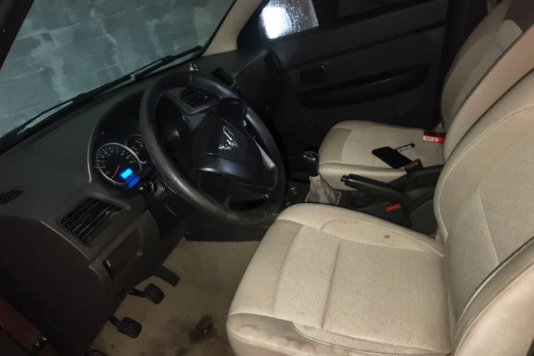 Used Wuling Hongguang 2015 1.5L S1 Standard China V-Emission Standards Left Front Seat