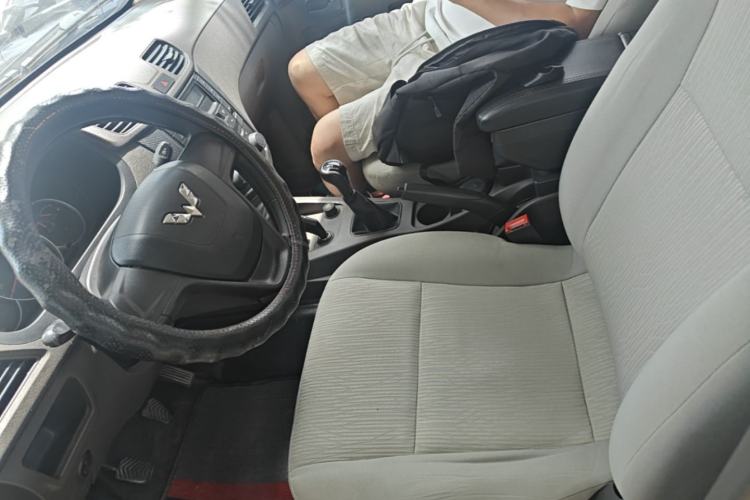 Used Wuling Hongguang 2015 1.2L S Base Model China V Standard Left Front Seat