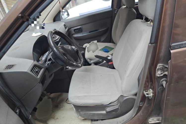 Used Wuling Hongguang 2015 1.5L S Basic Version China V Standard Left Front Seat