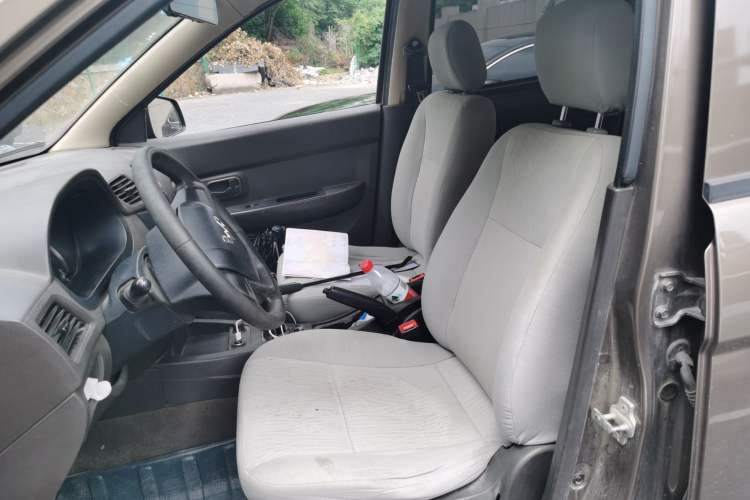Used Wuling Hongguang 2015 1.5L S Basic Version China V Standard Left Front Seat