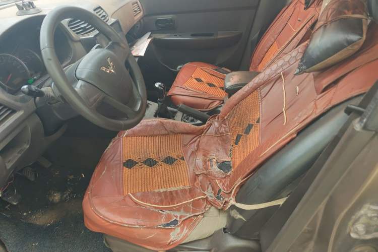 Used Wuling Hongguang 2015 1.2L S Base Model China V Standard Left Front Seat
