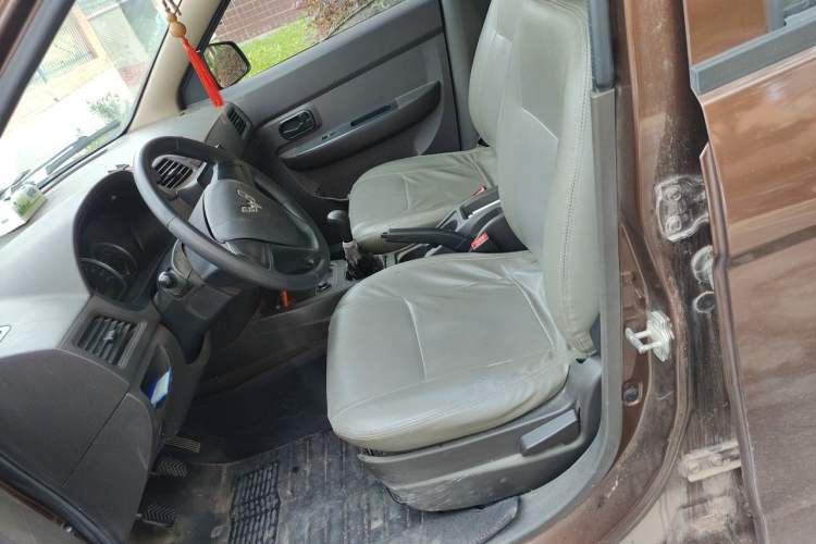 Used Wuling Hongguang 2015 1.2L S Base Model China V Standard Left Front Seat