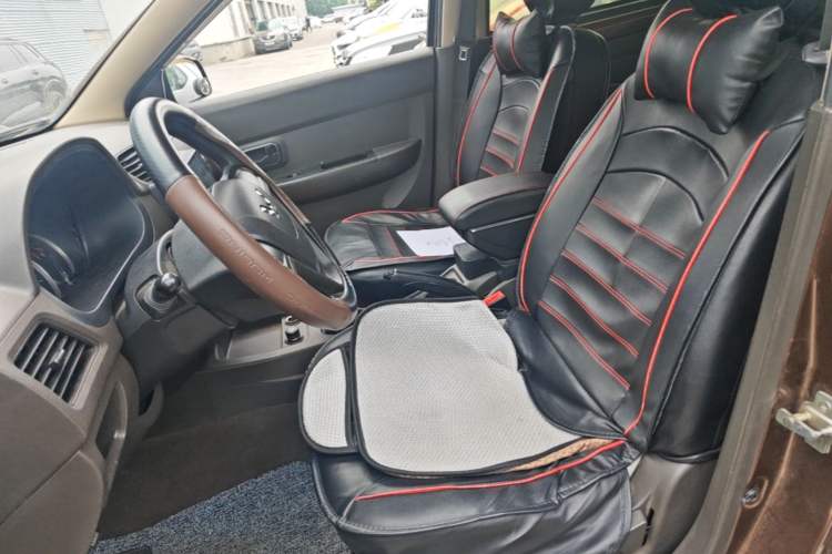 Used Wuling Hongguang 2015 1.2L S Base Model China IV Left Front Seat