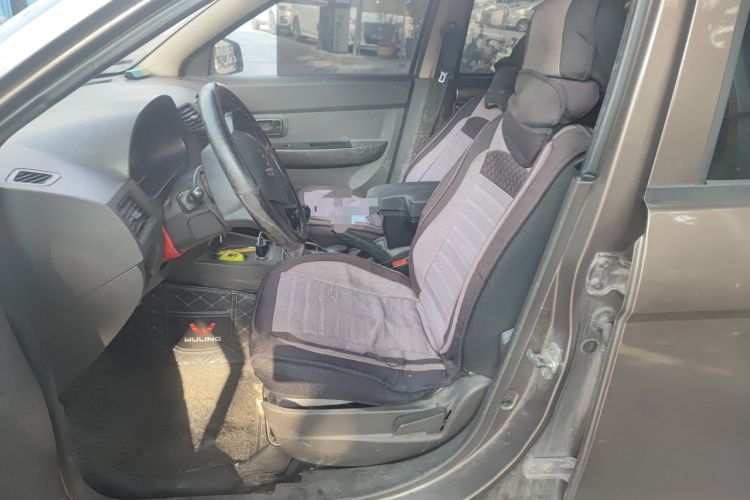 Used Wuling Hongguang 2015 1.5L S Basic Version China V Standard Left Front Seat