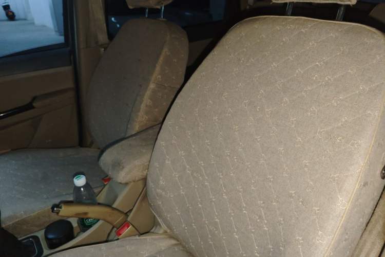 Used Wuling Hongguang 2015 1.5L S1 Standard China V-Emission Standards Left Front Seat