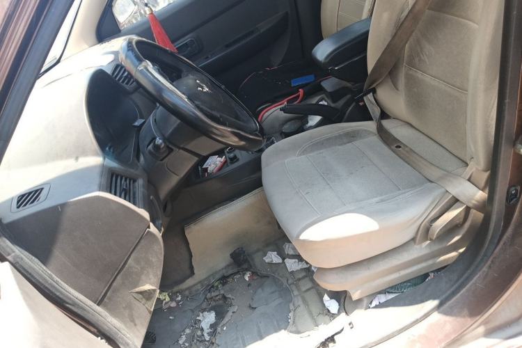 Used Wuling Hongguang 2015 1.5L S Base Model China IV Left Front Seat