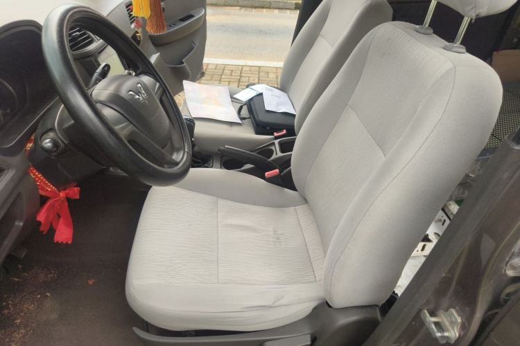 Used Wuling Hongguang 2015 1.2L S Base Model China IV Left Front Seat