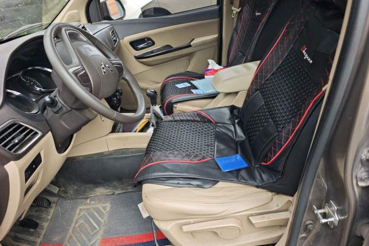 Used Wuling Hongguang 2015 1.5L S1 Comfort China V Standard Left Front Seat