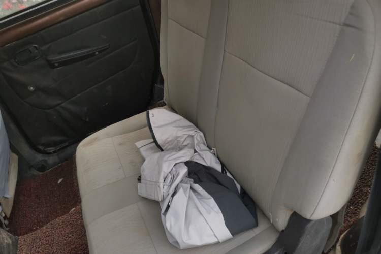 Used Wuling Hongguang 2015 1.2L S Base Model China IV Left Rear Seat