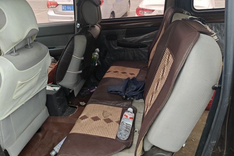 Used Wuling Hongguang 2015 1.2L S Base Model China V Standard Left Rear Seat