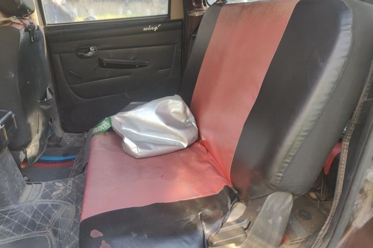 Used Wuling Hongguang 2015 1.5L S Base Model China IV Left Rear Seat