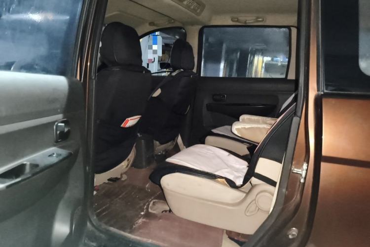 Used Wuling Hongguang 2015 1.5L S Basic Version China V Standard Left Rear Seat