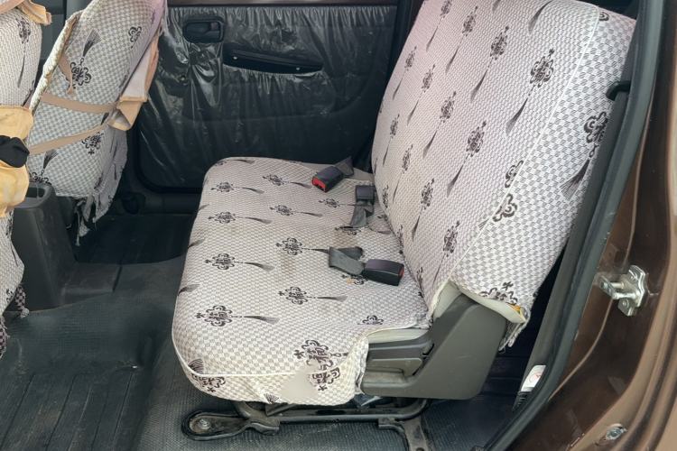 Used Wuling Hongguang 2015 1.2L S Base Model China V Standard Left Rear Seat