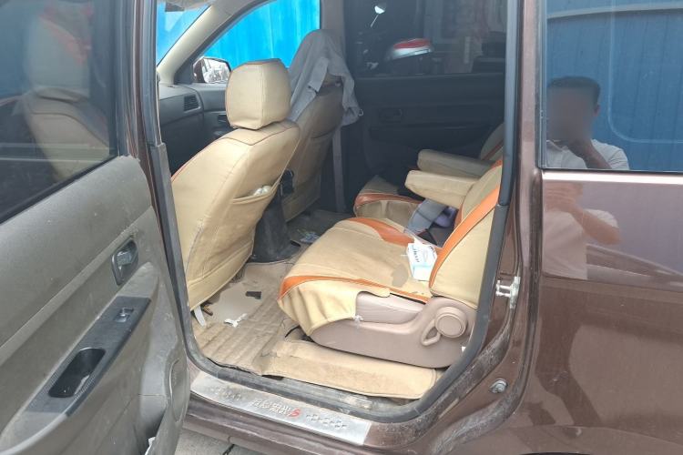 Used Wuling Hongguang 2015 1.5L S Base Model China IV Left Rear Seat