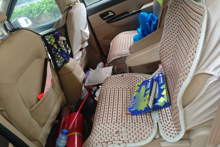 Used Wuling Hongguang 2015 1.5L S1 Luxury National Emission Standard V Left Rear Seat