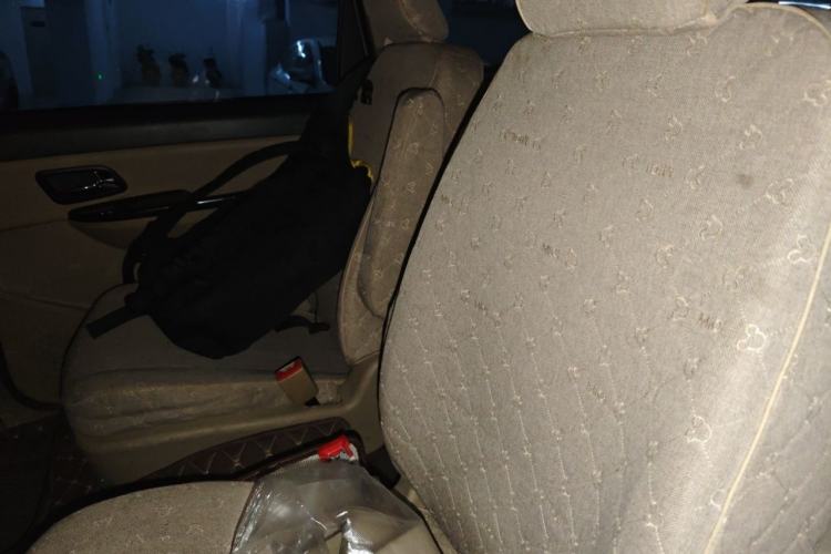 Used Wuling Hongguang 2015 1.5L S1 Standard China V-Emission Standards Left Rear Seat
