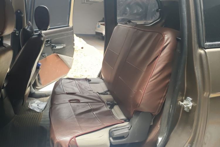Used Wuling Hongguang 2015 1.5L S Basic Version China V Standard Left Rear Seat