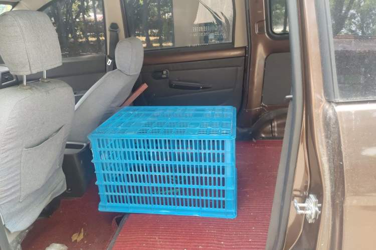 Used Wuling Hongguang 2015 1.2L S Base Model China V Standard Left Rear Seat