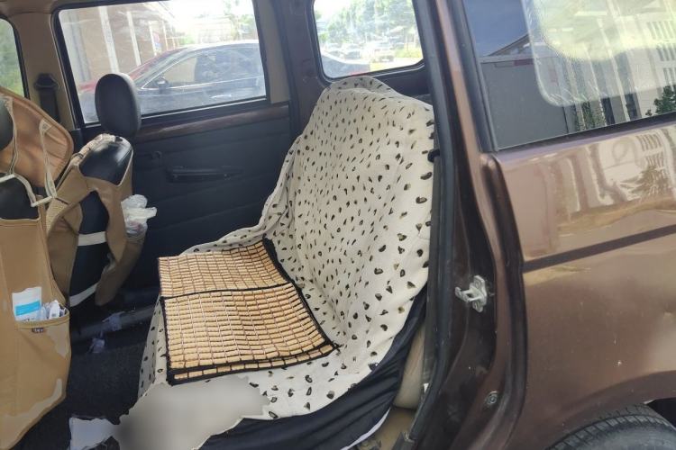 Used Wuling Hongguang 2015 1.2L S Base Model China IV Left Rear Seat