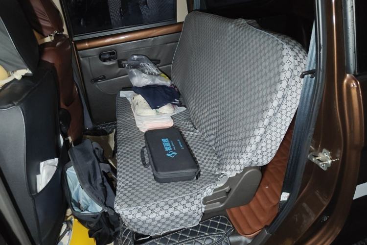 Used Wuling Hongguang 2015 1.5L S Basic Version China V Standard Left Rear Seat