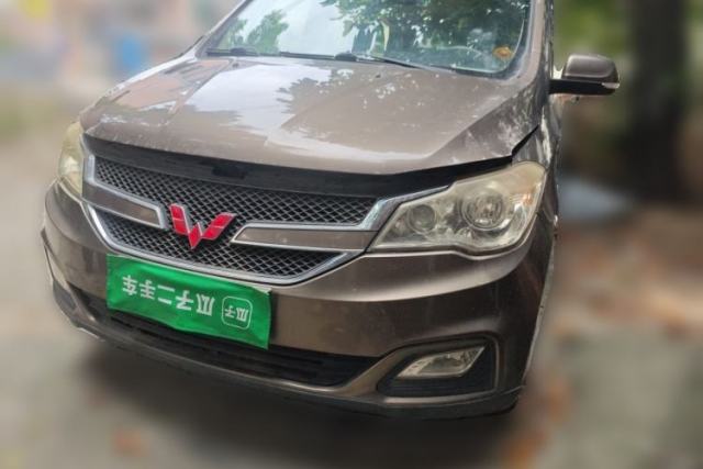 Used Wuling Hongguang 2015 1.5L S1 Luxury National Emission Standard V