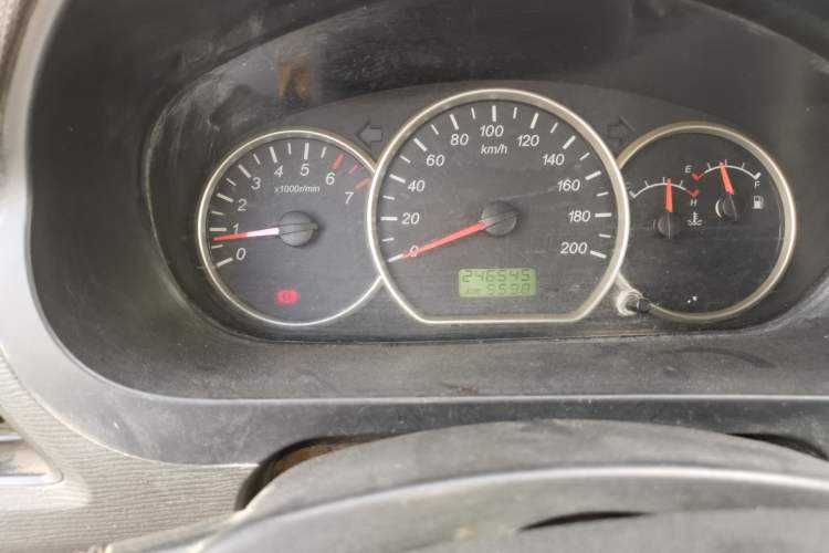 Used Wuling Hongguang 2015 1.2L S Base Model China IV Odometer Close Up